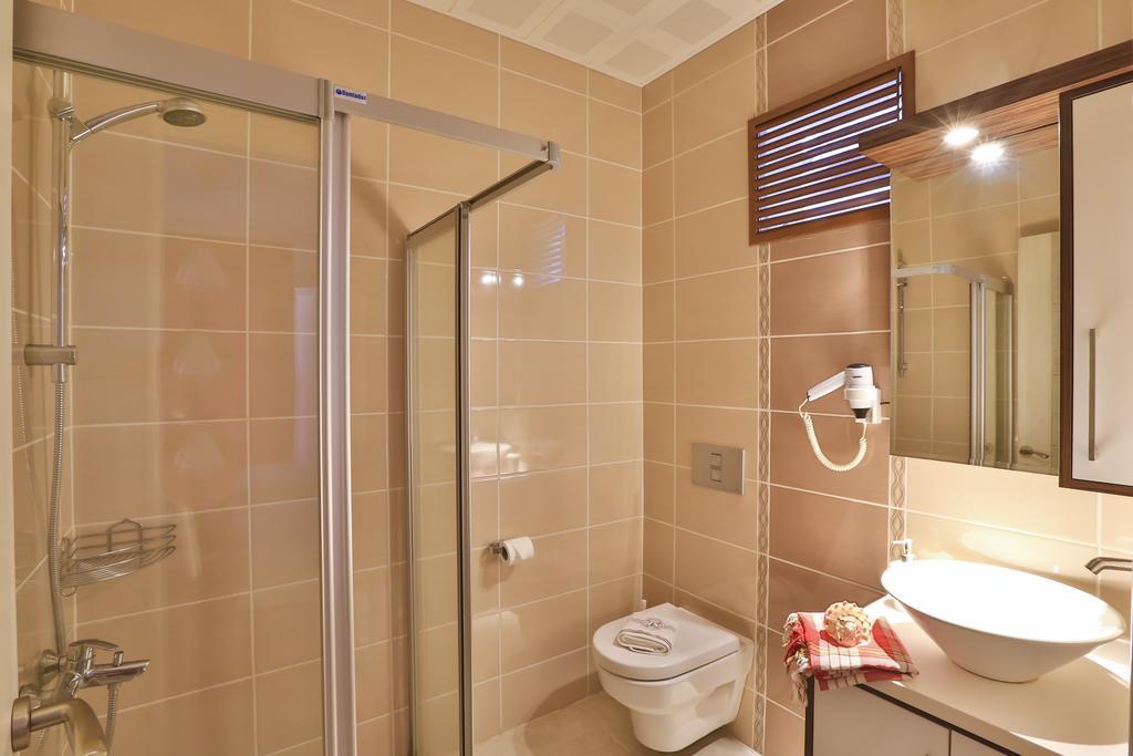 Antiphellos Pension Kuecuekcakil Kaş Kamer foto